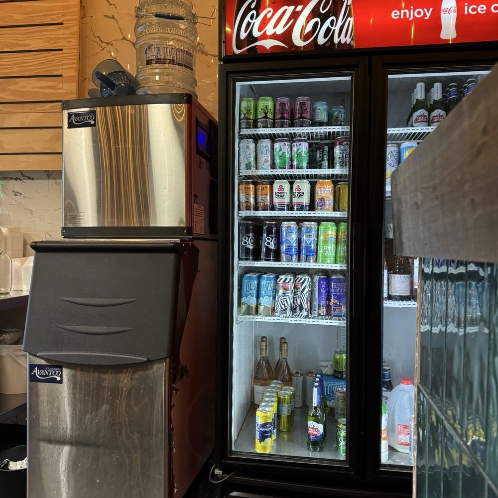 Cafe Stella - Interior - Italian Near Me - Flagstaff, Arizona