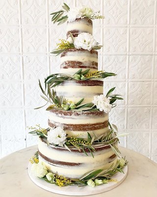 Luckybird Cakes by null