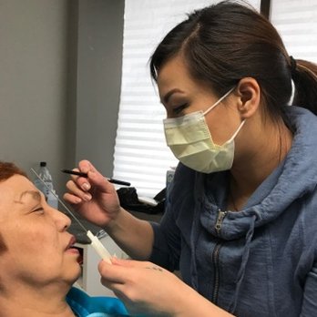 3d Browtique - Mapping out the brows prior to microblading - Permanent Makeup Near Me - Seattle, Washington 3d Browtique - Mapping out the brows prior to microblading - Permanent Makeup Near Me - Seattle, Washington