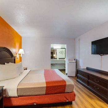 Motel 6 - M King - Hotels Near Me - West Columbia, South Carolina Motel 6 - M King - Hotels Near Me - West Columbia, South Carolina