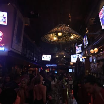 Off The Wagon - Bar area - Sports Bars Near Me - New York, New York