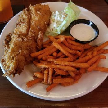 Whiskey Warehouse - Fish and chip - Pubs Near Me - Charlotte, North Carolina Whiskey Warehouse - Fish and chip - Pubs Near Me - Charlotte, North Carolina
