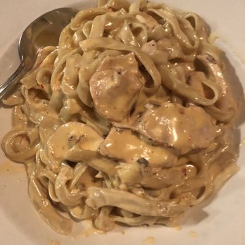 Johnny Farina Restaurant - Spicy chicken Alfredo - Italian Near Me - Ottawa, Ontario Johnny Farina Restaurant - Spicy chicken Alfredo - Italian Near Me - Ottawa, Ontario