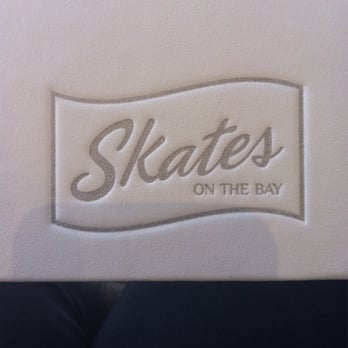 Skates On The Bay - Seafood Near Me - Berkeley, California