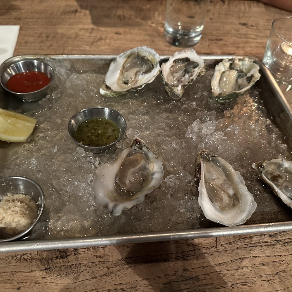 Half dozen chef's oysters Half dozen chef's oysters