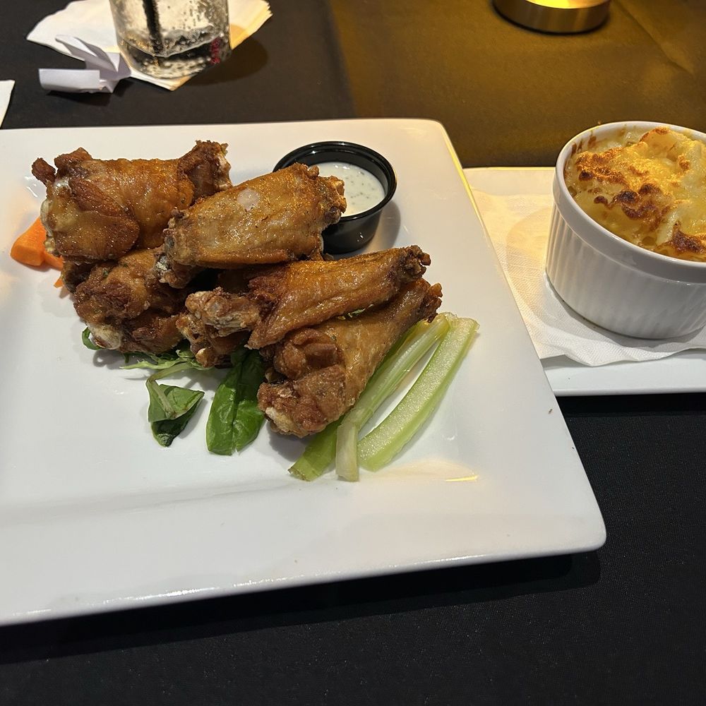 Wings and Mac & Cheese