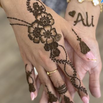 Sk Beauty & Threading - Threading Services Near Me - Simi Valley, California
