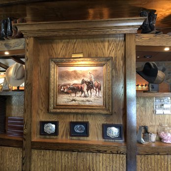 LongHorn Steakhouse - front entrance when you walk in - Steakhouses Near Me - Lagrange, Georgia