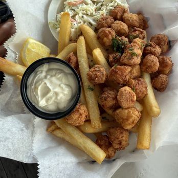 Tavern & Gazebo - fried scallops - Seafood Near Me - Nantucket, Massachusetts