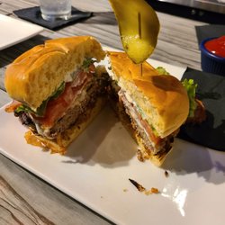 Socal Restaurant & Lounge - Juicy burger.