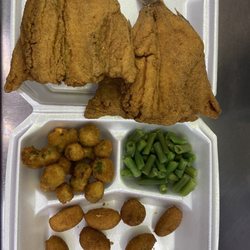 Fresh Seafood Express - Croaker platter