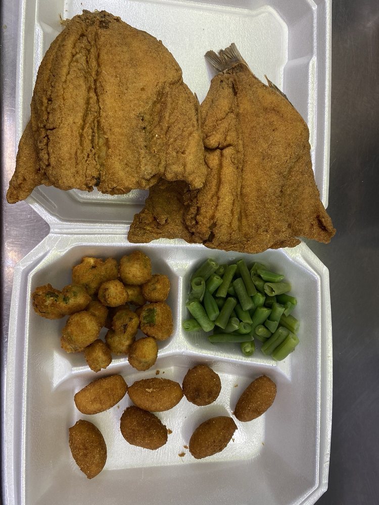 FRESH SEAFOOD EXPRESS Updated October 2024 14 Photos 416 S Powell