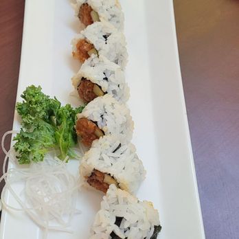 Yanagi Sushi - Spicy tuna roll - Sushi Bars Near Me - Northridge, California Yanagi Sushi - Spicy tuna roll - Sushi Bars Near Me - Northridge, California