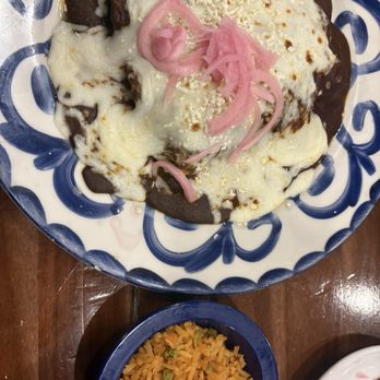 Los Azulejos Restaurant - Mole enchiladas - Mexican Near Me - San Antonio, Texas