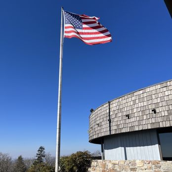 Brasstown Bald Observation Tower - Flag - Landmarks & Historical Buildings Near Me - Hiawassee, Georgia Brasstown Bald Observation Tower - Flag - Landmarks & Historical Buildings Near Me - Hiawassee, Georgia