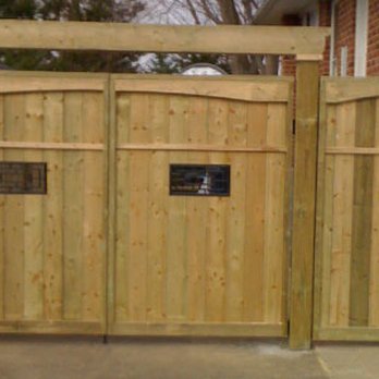Canada Fence - Decks & Railing Near Me - Pickering, Ontario Canada Fence - Decks & Railing Near Me - Pickering, Ontario