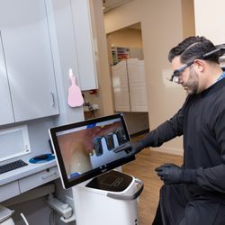 Parthenon Dental - Designing crowns in office.
