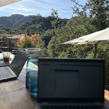 Cafe on 27 - Hotspot area -accommodated us during the weekday to finish working remotely - Breakfast & Brunch Near Me - Topanga, California