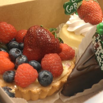 Market Basket - Market Basket fruit tart and cheesecake - Grocery Near Me - Chelmsford, Massachusetts Market Basket - Market Basket fruit tart and cheesecake - Grocery Near Me - Chelmsford, Massachusetts