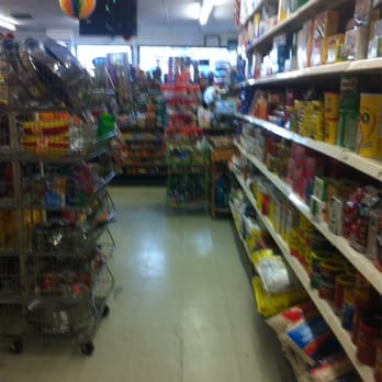 Green Apple - a grocery store aisle - Grocery Near Me - Hartford, Connecticut Green Apple - a grocery store aisle - Grocery Near Me - Hartford, Connecticut