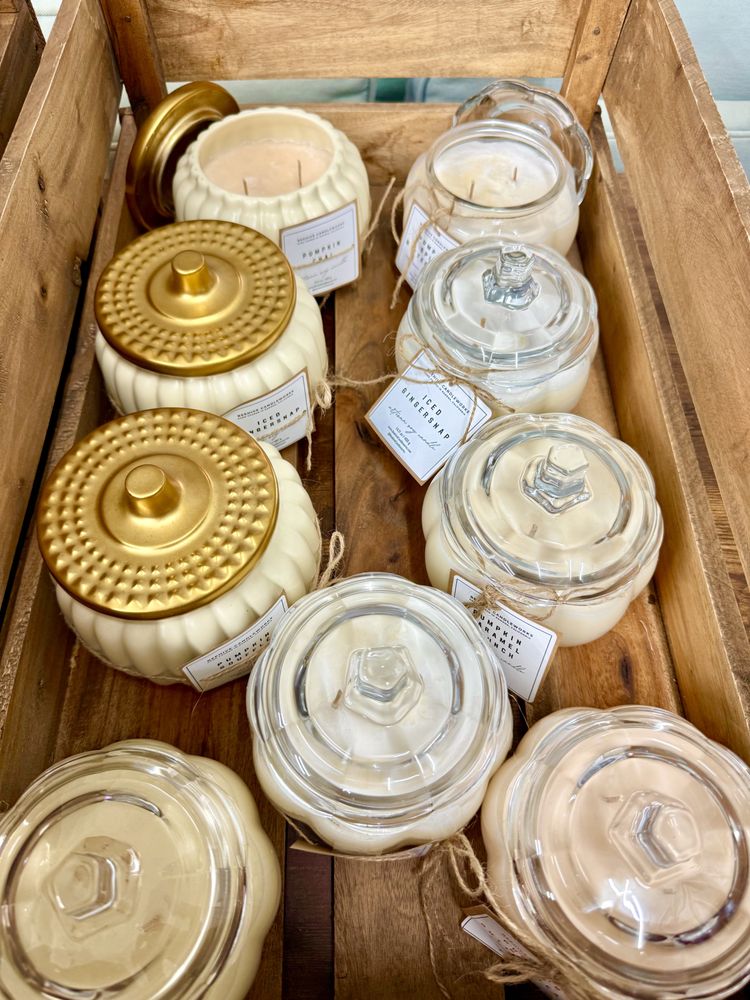 Beehive Candleworks Logo