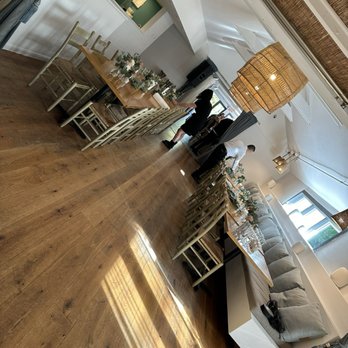 Calissa Hamptons - Dining tables - Mediterranean Near Me - Water Mill, New York Calissa Hamptons - Dining tables - Mediterranean Near Me - Water Mill, New York