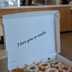 Modo Tea - Dozen donuts, seven glazed flavors. Gotta try them all!