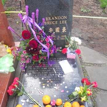 Lake View Cemetery  - Funeral Services & Cemeteries Near Me - Seattle, Washington