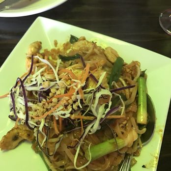Sunset Thai Restaurant - Thai Near Me - Pismo Beach, California