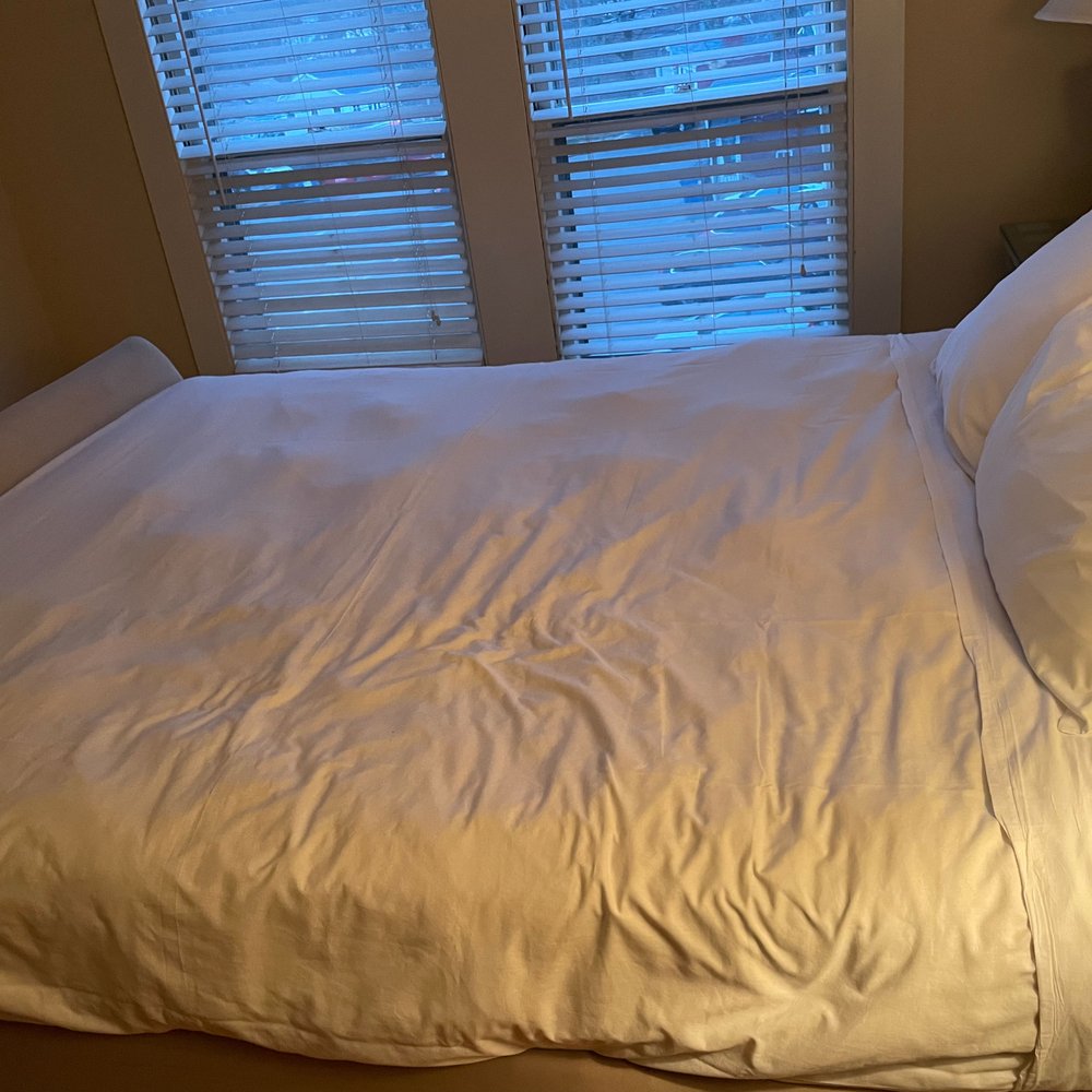And no...this bed was not slept in... we just arrived And no...this bed was not slept in... we just arrived