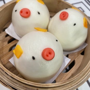 Triple Crown Restaurant - Custard Piggy Buns - Dim Sum Near Me - Chicago, Illinois Triple Crown Restaurant - Custard Piggy Buns - Dim Sum Near Me - Chicago, Illinois
