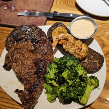 Outback Steakhouse - Ribeye and grilled shrimp broccoli - Steakhouses Near Me - Winston-salem, North Carolina Outback Steakhouse - Ribeye and grilled shrimp broccoli - Steakhouses Near Me - Winston-salem, North Carolina