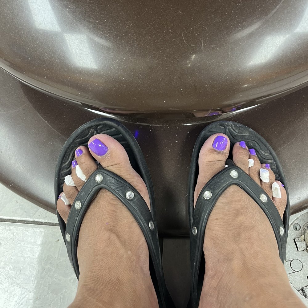 Posh Nails - The first time seeing this dryer. - Nail Salons Near Me - Palmdale, California Posh Nails - The first time seeing this dryer. - Nail Salons Near Me - Palmdale, California