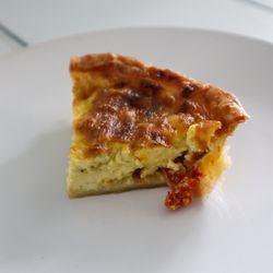 Crave Pie Studio - Sun Dried Tomato Basil Pesto Quiche @tiffhuangry