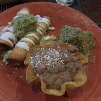 Madero 1899 - Yummy Flautas, rice and beans - Mexican Near Me - Fullerton, California