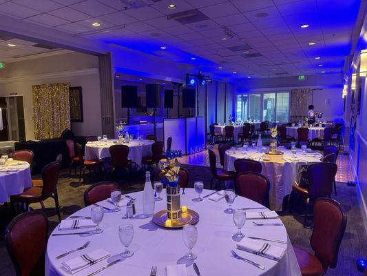 Massimo's Restaurant, Bar and Private Event Venue by null