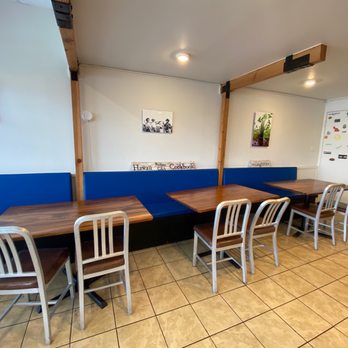 Monarch Poke - Inside - Hawaiian Near Me - Aiea, Hawaii