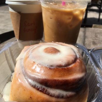 Taxus Street Coffee - Cinnamon bun with white chocolate raspberry and earl grey tea. - Coffee & Tea Near Me - Chesapeake, Virginia