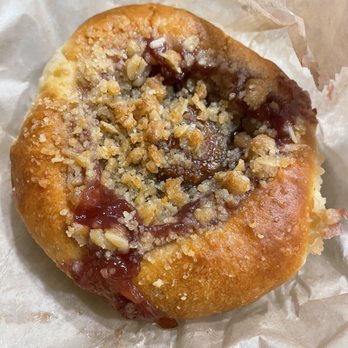 Batch - Craft Beer and Kolaches - PBJ Kolache - Beer Bar Near Me - Austin, Texas Batch - Craft Beer and Kolaches - PBJ Kolache - Beer Bar Near Me - Austin, Texas