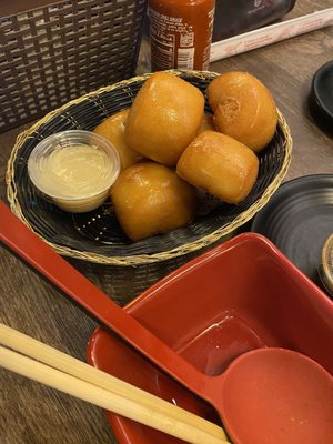 Crossing Bridge Rice Noodle Duluth 十秒到云南过桥米线 by null