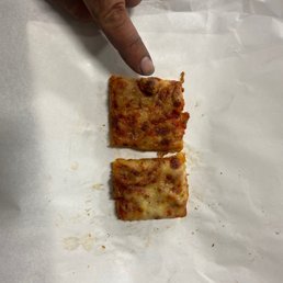 This is a sausage pizza, where is the sausage?  Still delicious