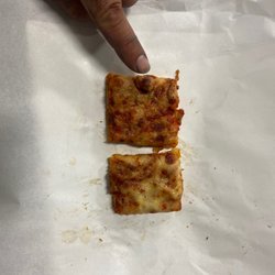 Dino's Pizza - This is a sausage pizza, where is the sausage?  Still delicious