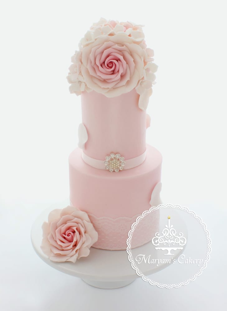 Maryam's Cakery Logo