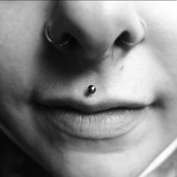 MBA - My Body Art - Piercing contour de bouche : medusa, réalisé à MBA - My Body Art