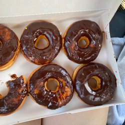 Dunkin' - Donuts