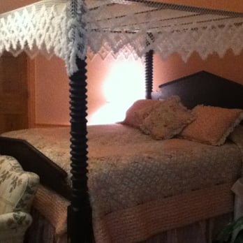 Smithfield Farm Bed & Breakfast - Bed & Breakfast Near Me - Berryville, Virginia Smithfield Farm Bed & Breakfast - Bed & Breakfast Near Me - Berryville, Virginia