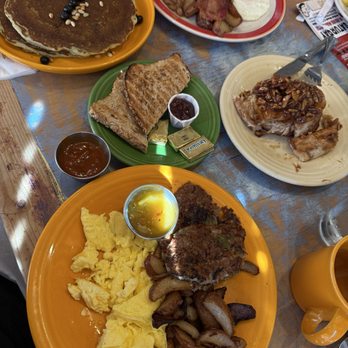 The Range Café - WAGON TRAIN THE BASIC BLUE CORN PANCAKES - Mexican Near Me - Bernalillo, New Mexico