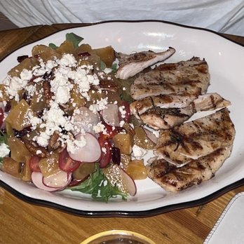 Bacall's - Key largo salad with chicken - New American Near Me - New York, New York Bacall's - Key largo salad with chicken - New American Near Me - New York, New York