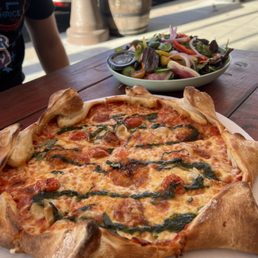 Summer Margarita Pizza