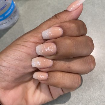 Avalon Nail Bar - Nail Salons Near Me - Long Beach, California Avalon Nail Bar - Nail Salons Near Me - Long Beach, California
